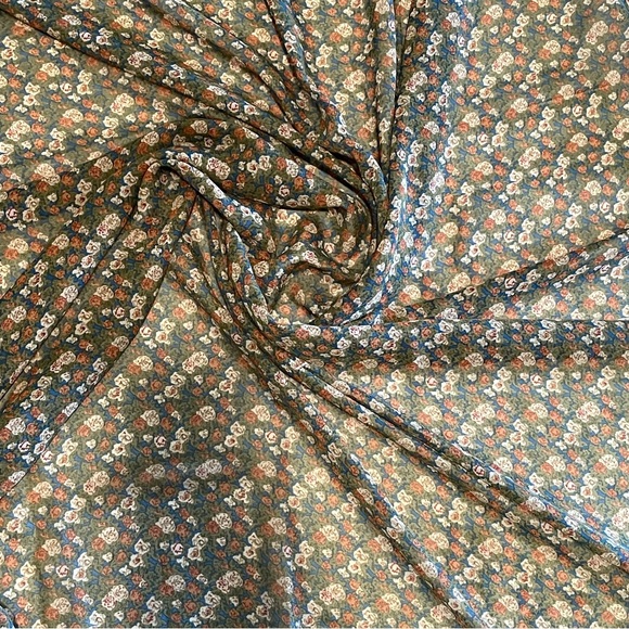 Floral Rose Print Multicolor Sheer Chiffon Fabric - Picture 2 of 2